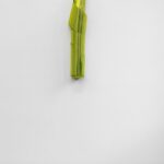 Birgit Werres, o.T., #1/25, 2025, Kunststoff, 80 x 20 x 17 cm, Unikat